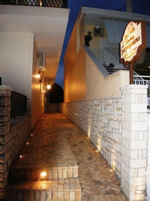 Giogarakis Suites Eleonas Esterno foto