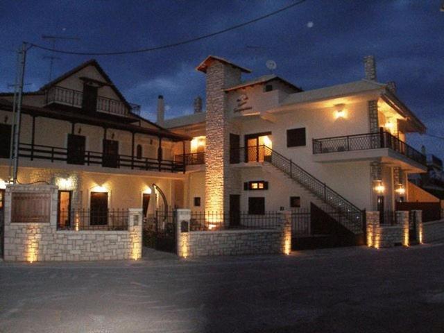 Giogarakis Suites Eleonas Esterno foto