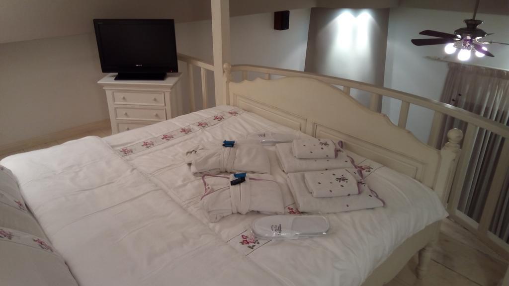 Giogarakis Suites Eleonas Esterno foto