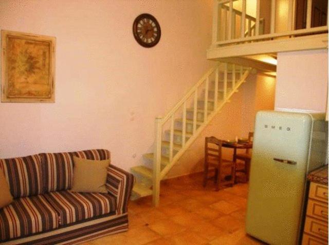 Giogarakis Suites Eleonas Camera foto